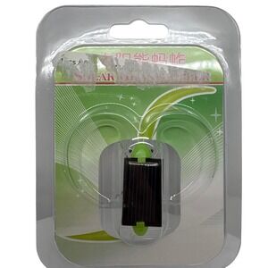 Solar Powered‎ Grasshopper Toy Educational Gadget Bug Novelty Green Science New